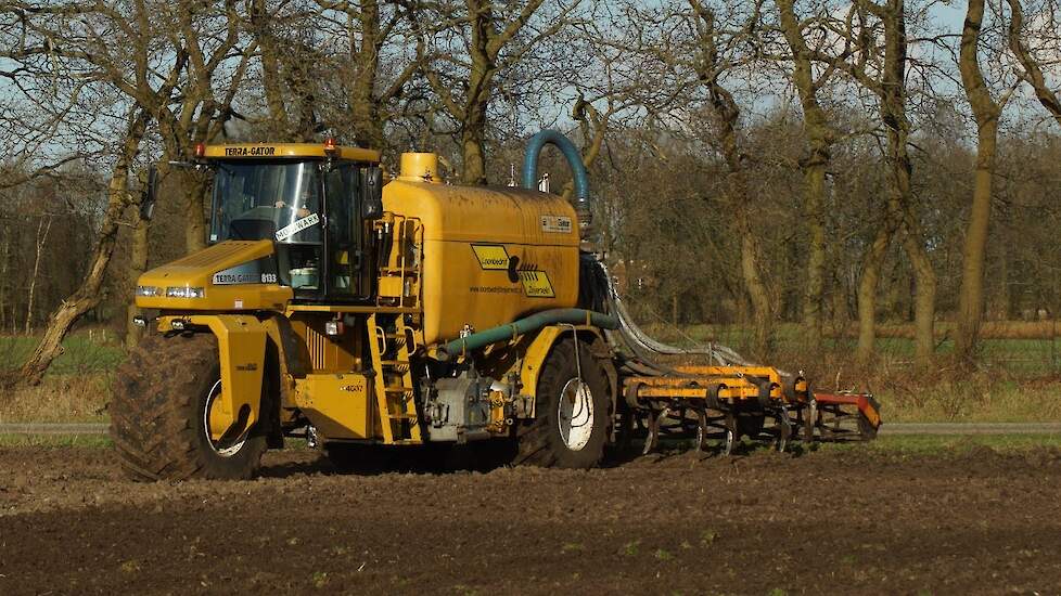 Terra Gator 8133 loonbedrijf Zeijerveld Trekkerweb