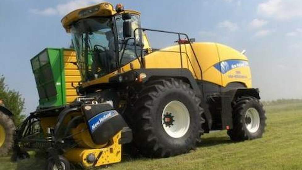 New Holland FR 9040 van Herwijnen - Trekkerweb.nl