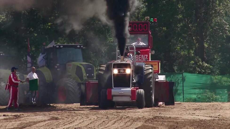Tractorpulling Didam 2012 diverse pulls - 3