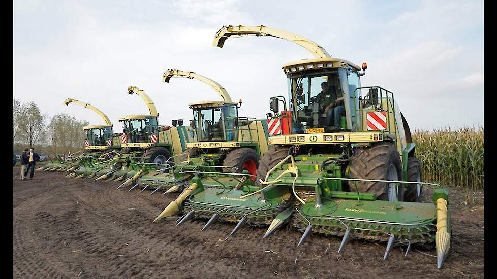 Krone / ABEMEC maishakseldemo  - Trekkerweb.nl