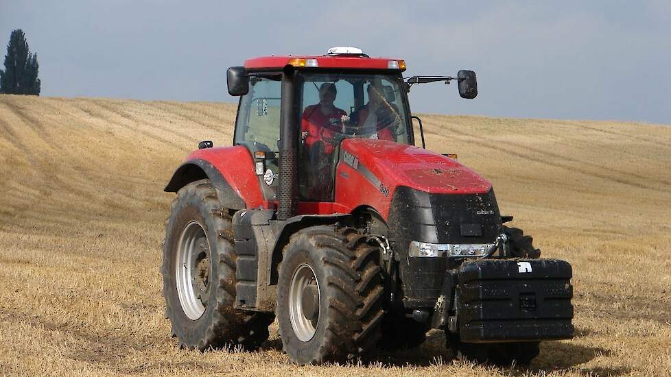Trekkerweb testdrive Case-IH Magnum 340 Trekkerweb