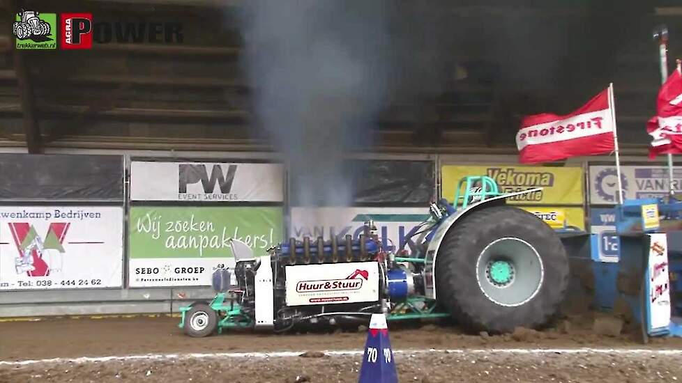 Super Kasper - Indoor Zwolle 2013 (tractor pull)