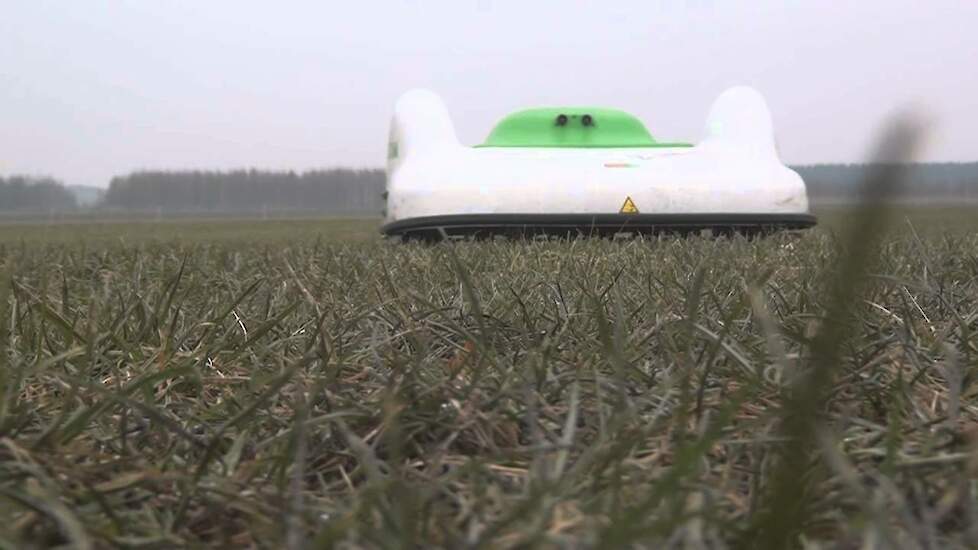 2 hectare maaien met een robot Trekkerweb