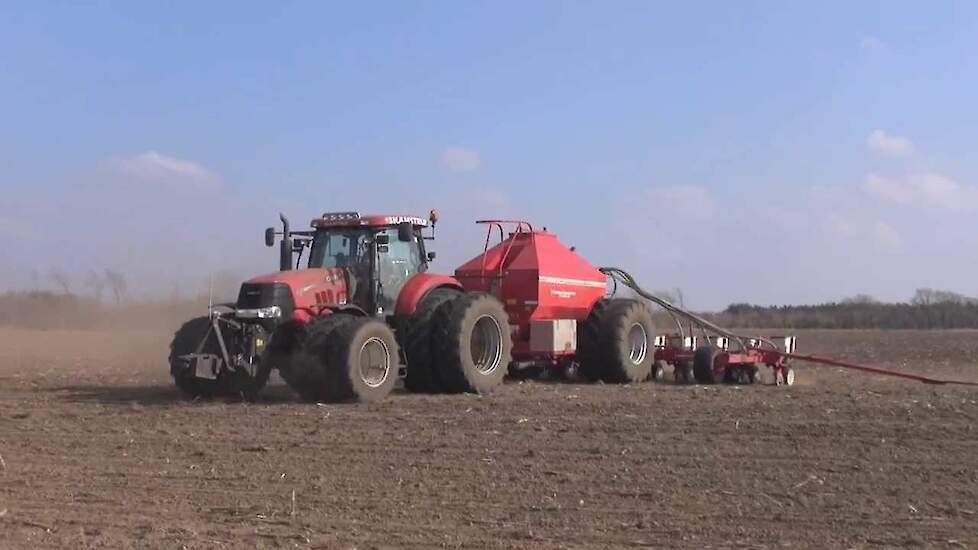 Majssåning med Horsch Maistro 12 RC og Case IH Puma 225 CVX - Skamstrup Maskinstation