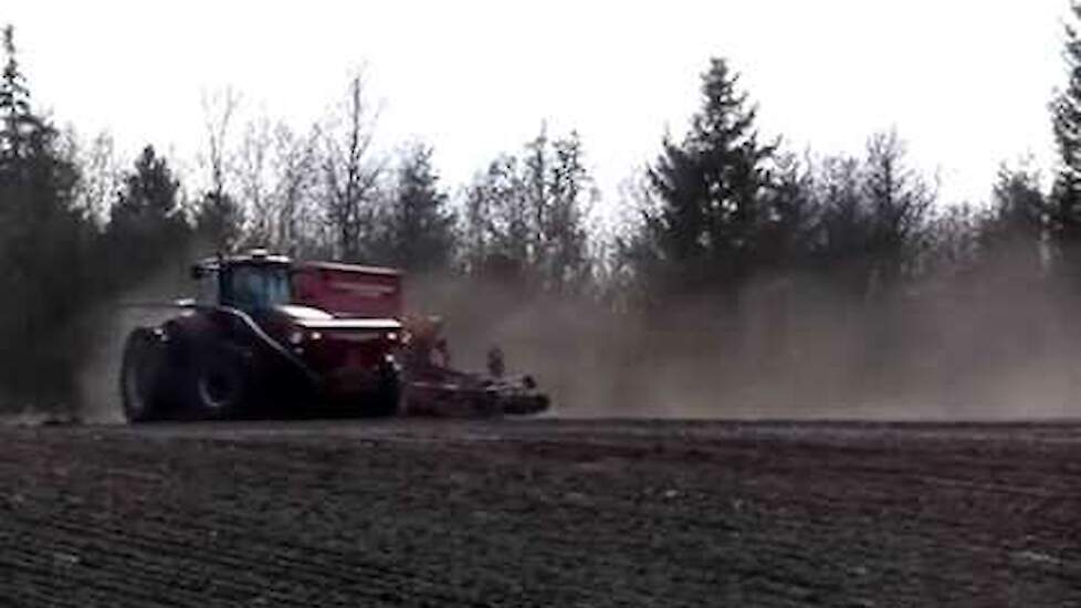 Case IH Magnum 335  Horsch Pronto 6DC Trekkerweb  Skamstrup Maskinstation Denmark