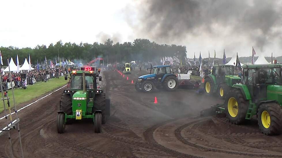 Live stream Trekkerslep Schoonebeek eerste beelden Trekkerweb 2013