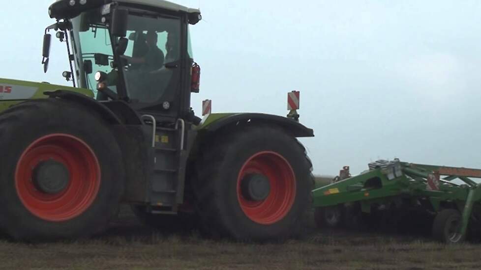 Claas Xerion Amazone Trekkerweb