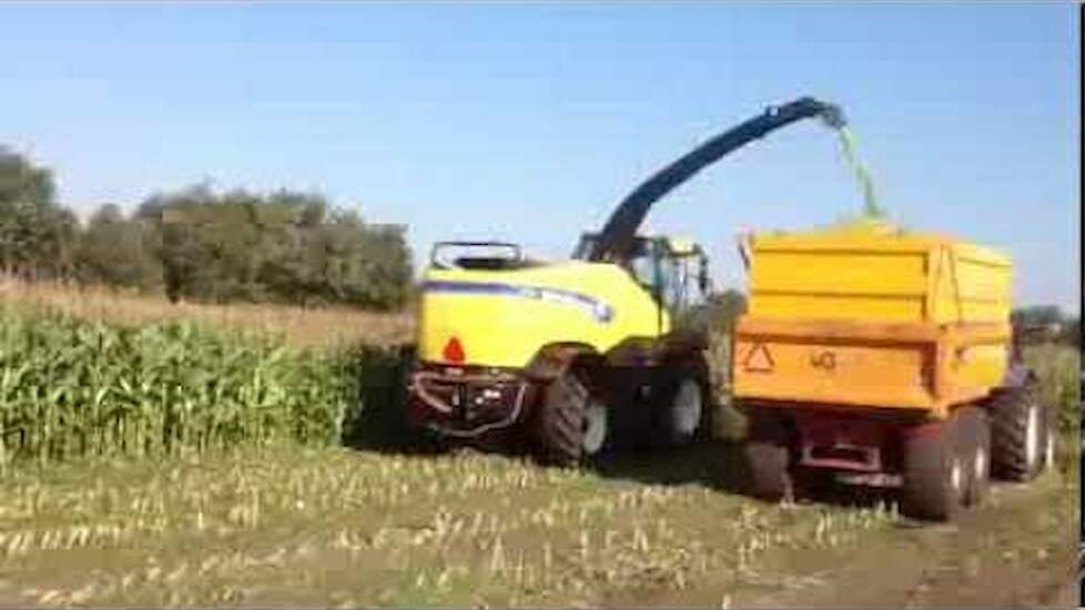 Loonbedrijf I. Baelde uit Groenekan New Holland FR500 Trekkerweb