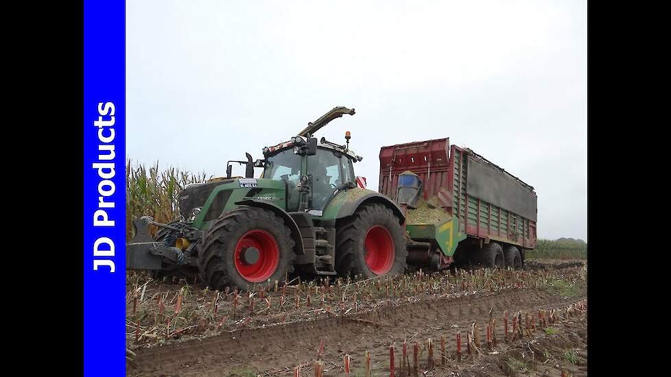 New Holland Fr9080/modderen/maishakselen/mud/harvesting maize/2013/the netherlands/Arts Stevensbeek