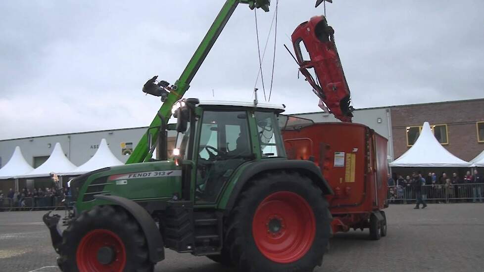 Peecon auto mengen bij Abemec show Trekkerweb