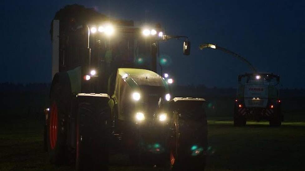 Renault en Claas op de bult Trekkerweb