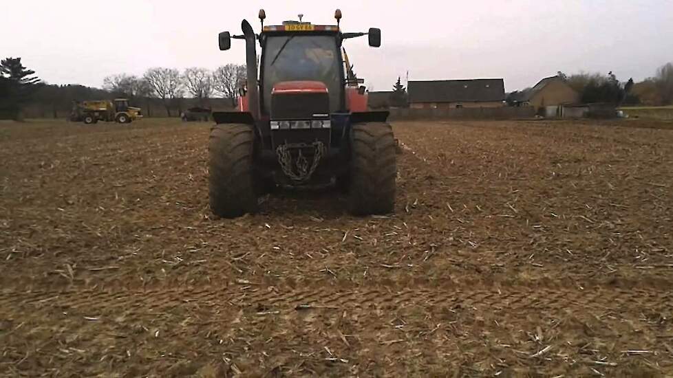 Bouwland injecteren Loonbedrijf Hendrickx Blitterswijck Trekkerweb