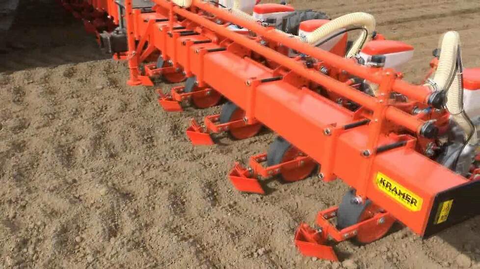 Kramer ProSeeder Single Precisiezaaimachine 18 rij bieten cichorei zaaien Trekkerweb