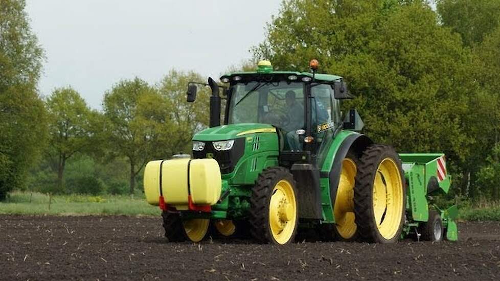 AVR Ceres 400 pootmachine Trekkerweb