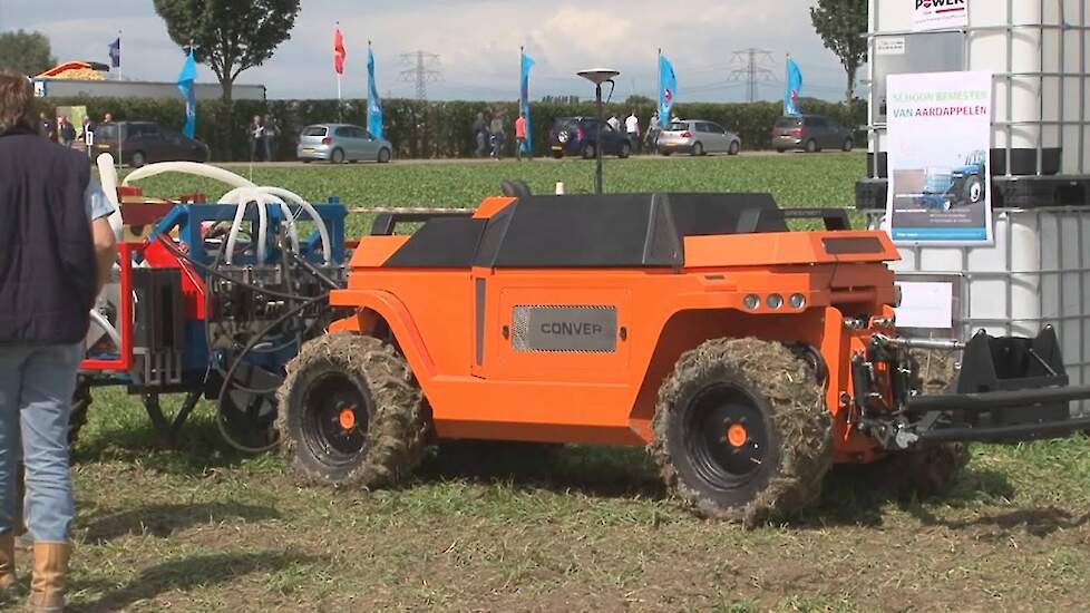 De Conver Greenbot werktuigdrager robot trekker Trekkerweb