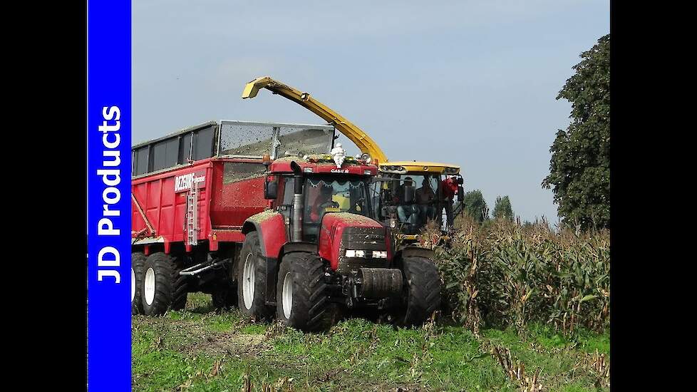 Mais/2014/New Holland Fr9050/Maishakselen/Harvestig maize/ Korenberg Oosterwolde  / The Netherlands