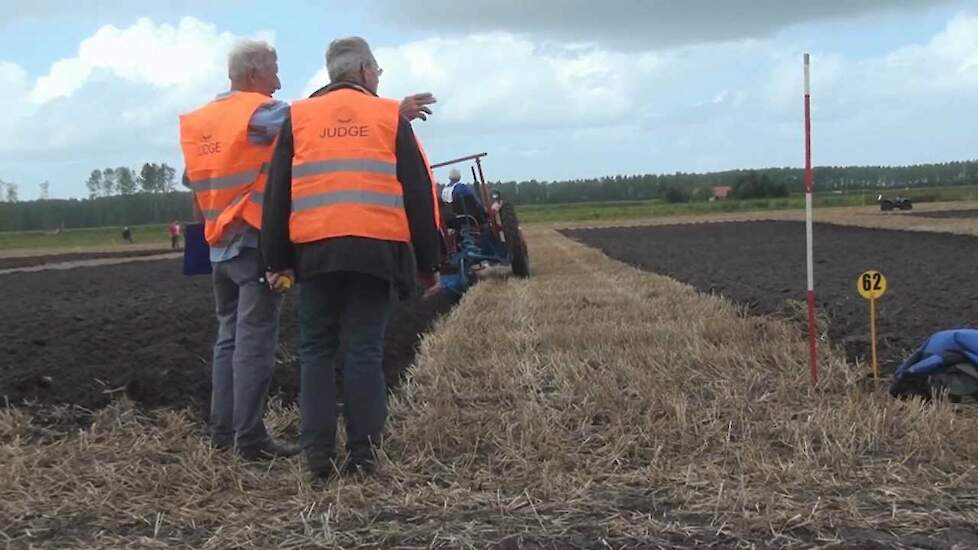Ploegen behendigheid en spitten trekker nederlands nationale ploegwedstrijden Trekkerweb