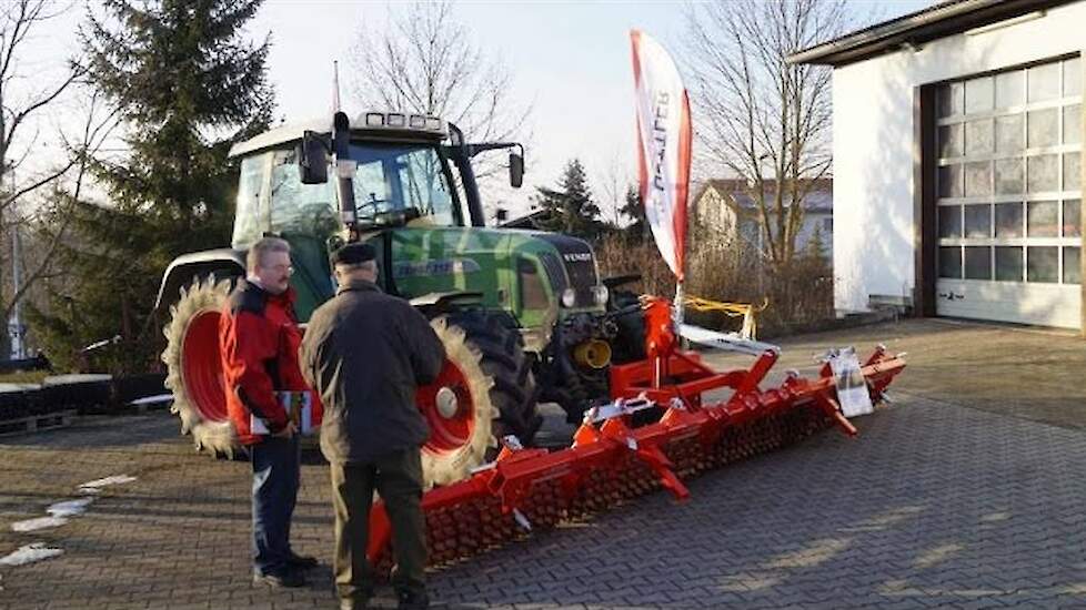 Op bezoek bij de open dagen van Güttler in Kirchheim Dld Trekkerweb