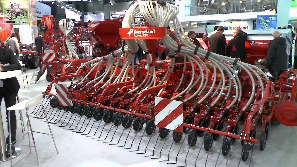 Sima 2015 - Rondgang - Ladewagens, Kippers, Traktoren, Trailers, News  Trekkerweb