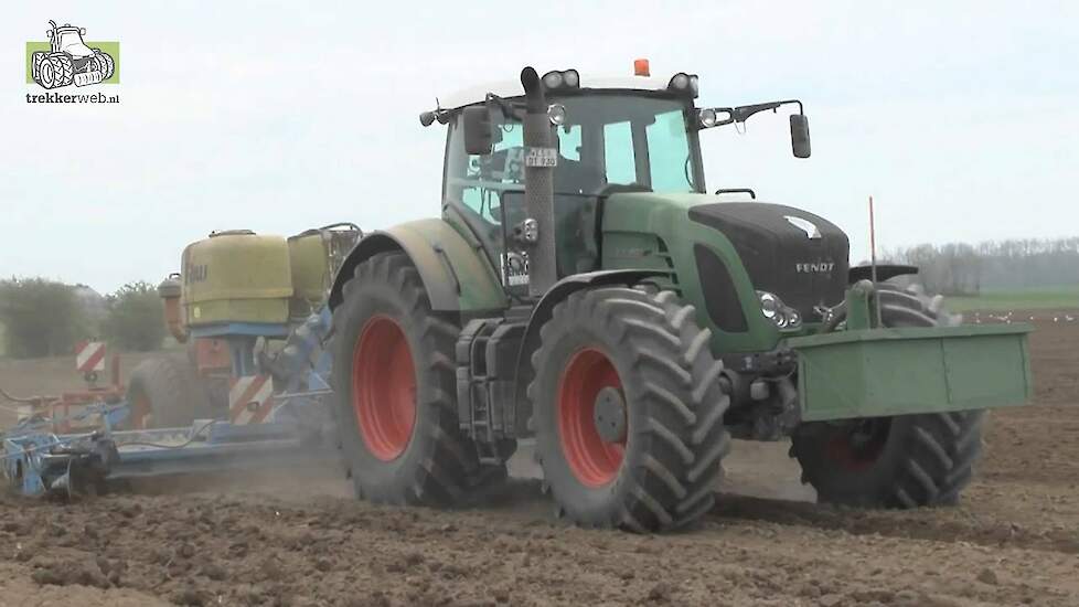 Maïszaaien Fendt 930 Vario LU Terhuf ( Duitsland) Trekkerweb