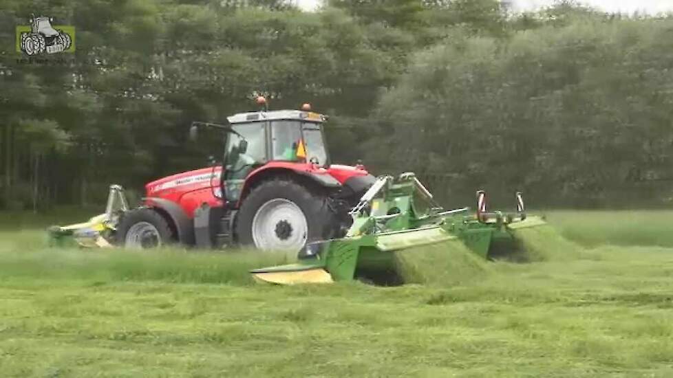 Munsters Deurne met nieuwe KRONE tripple maaier Trekkerweb