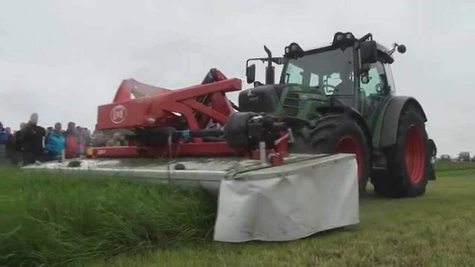 Grasmaaien met Lely en Fendt demo efficiënte ruwvoederwinning Trekkerweb