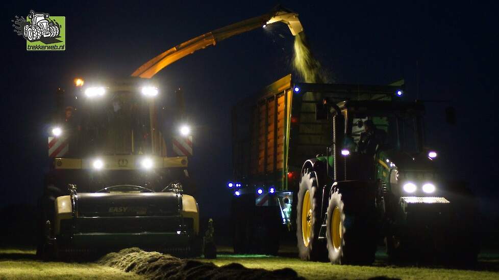 Krone Big X 580 bij Mega drukke Krone graslanddemo in Oldeboorn (Aldeboarn) Trekkerweb