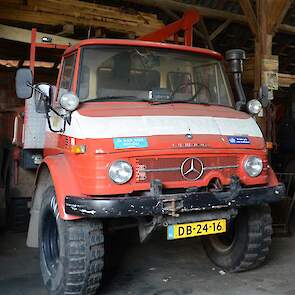 Prinsen heeft ook nog twee Unimogs waaronder deze ex-brandweerauto.