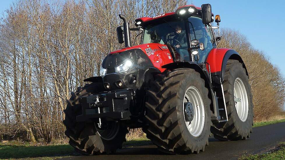 Testdrive Case-IH Optum 270 CVX onboard Trekkerweb eye catcher new primeur