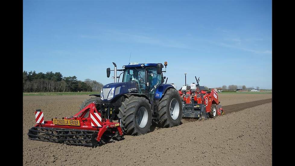 New Holland T7.270 Blue Power in actie bij MiedemaXperience demotour Trekkerweb