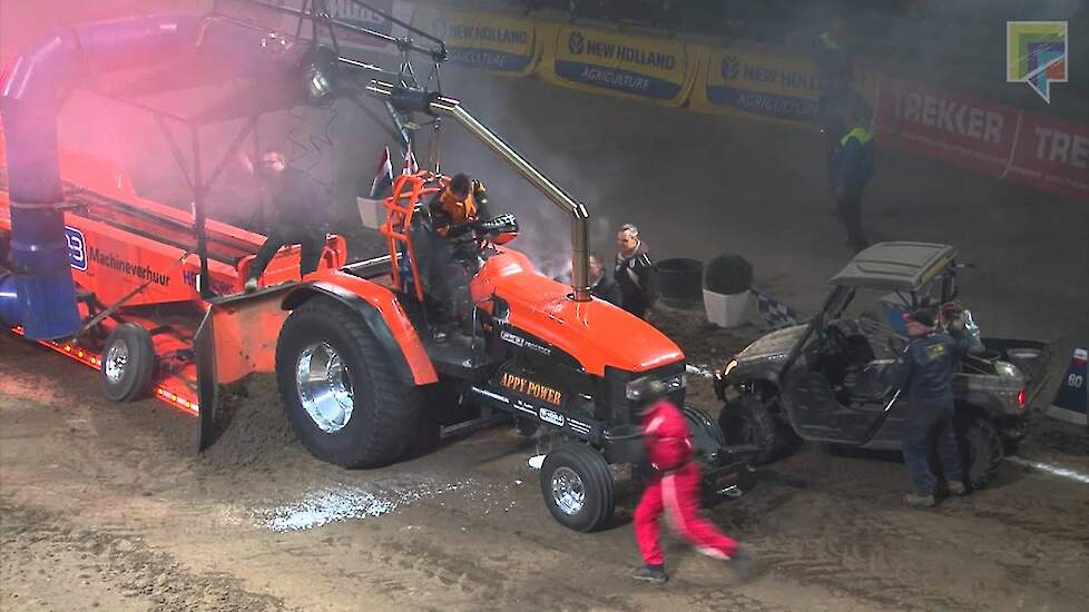 Chaos voor Appy Power - Tractorpulling European Superpull Ahoy 2016