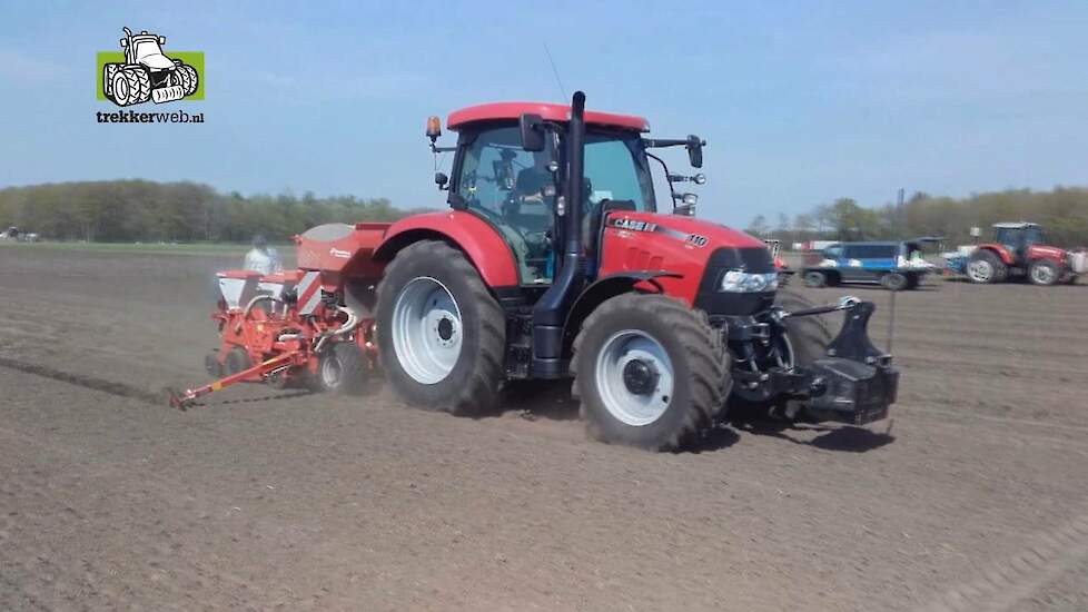 37,5 cm zaaien Case-IH Maxxum CVX 110 Kverneland Optima V e-drive precisiezaaimachine Trekkerweb