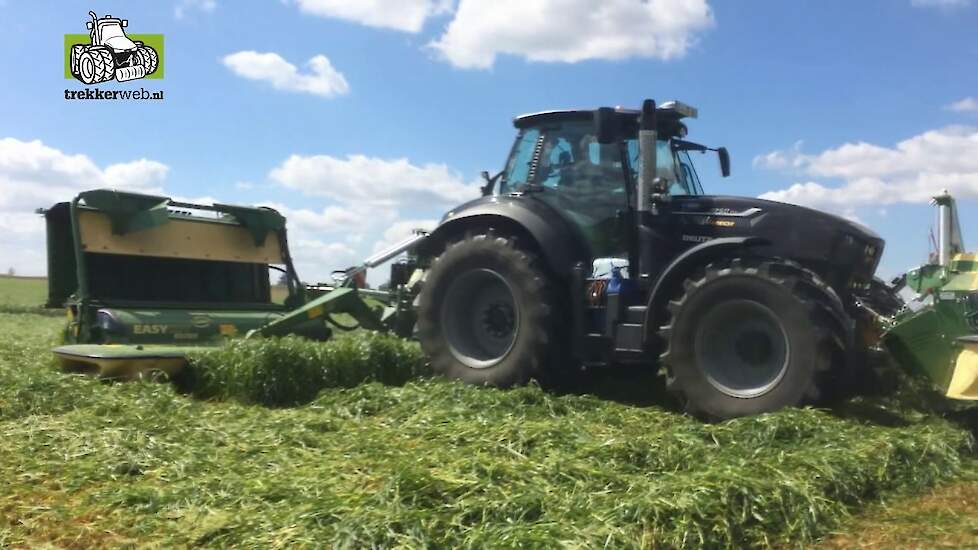 De Krone Green Power Tour in België met een triple maaier en 16 meter schudder Trekkerweb