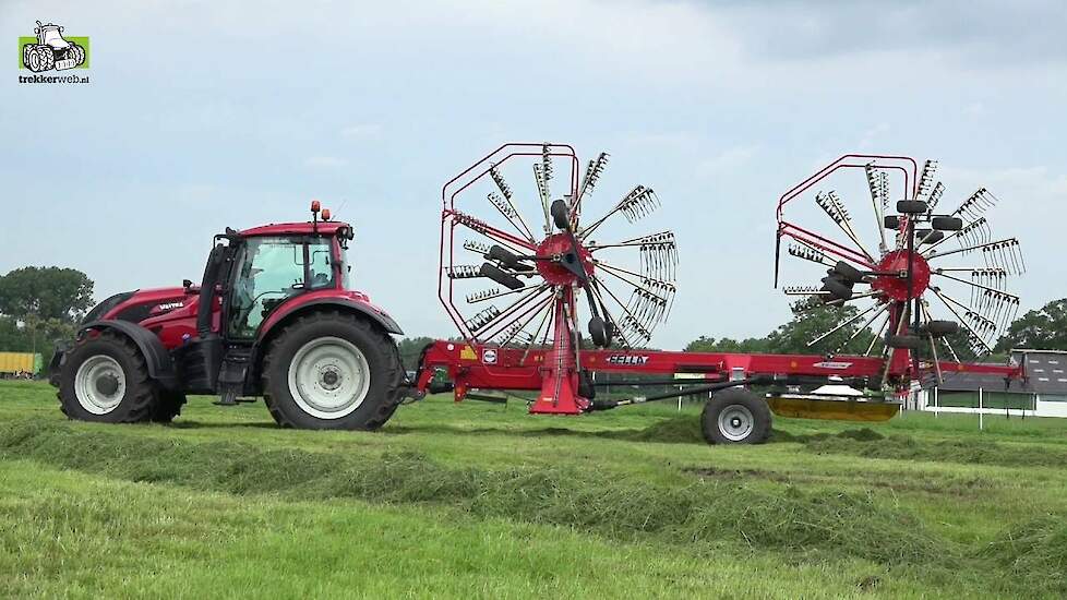 Graslanddemo Geel België 91 landbouwmachines 21 merken Trekkerweb geel grunnland grassmen