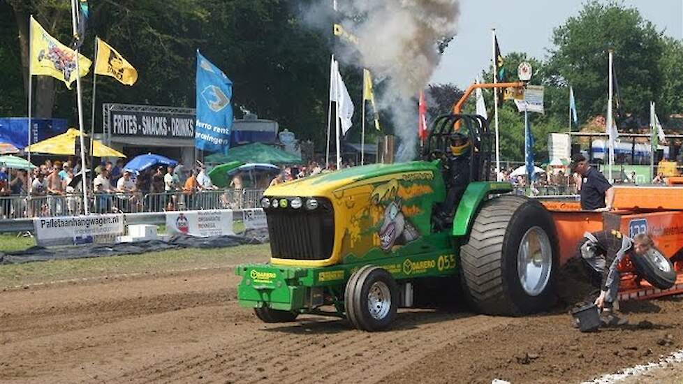 Prostocks tractorpulling Grand National NTTO Eext 2015 Trekkerweb