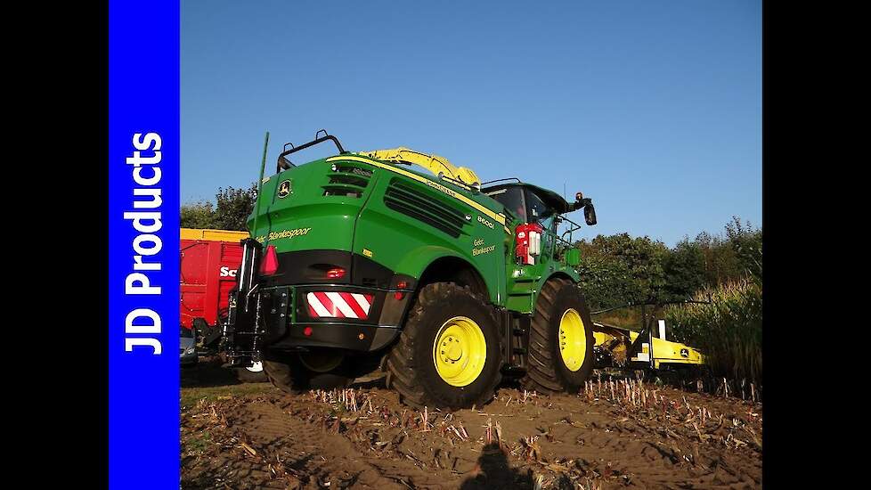 Mais/2016/NEW/John Deere 8600i/Harvesting maize/Maishäckseln/Maishakselen/Blankespoor/2016