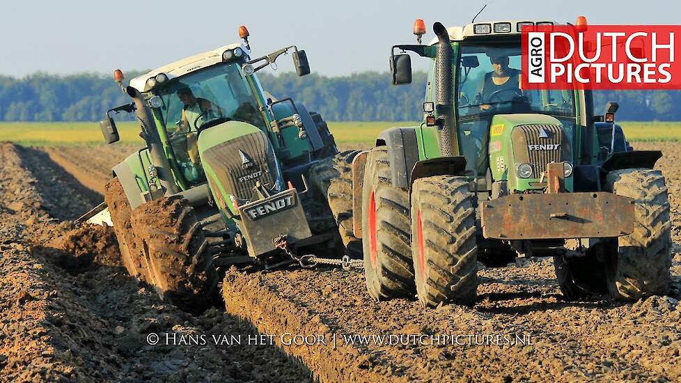 Deep ploughing with 1000hp by 4x Fendt | Diepploegen | Fendt 936 | 1000pk | Van Werven