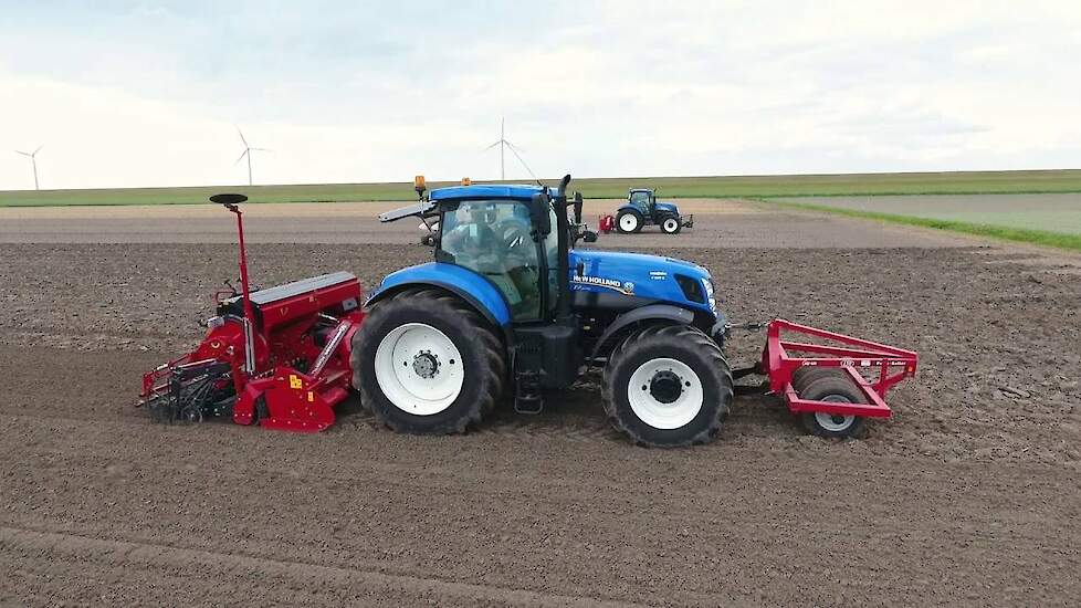 Zaaibedbereiding met Kongskilde PowerTill en zaaien met Kongskilde MasterLine Trekkerweb