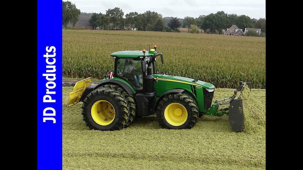 Mais/2016/John Deere 8320R/Fendt 927/Kloosterman/Biogas/Nieuweroord/Maisernte/Harvesting maize
