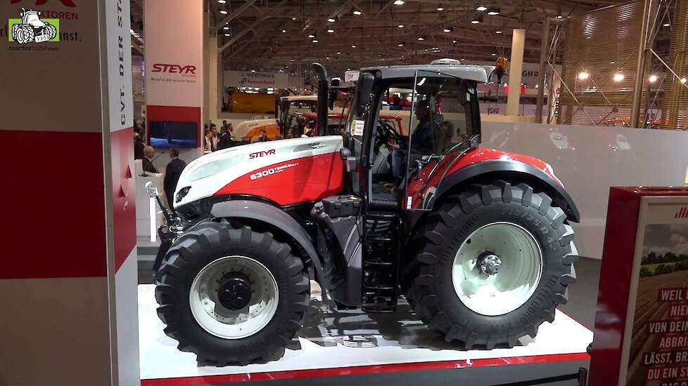 Uitleg van de nieuwe Steyr Terrus 6300 CVT Trekkerweb