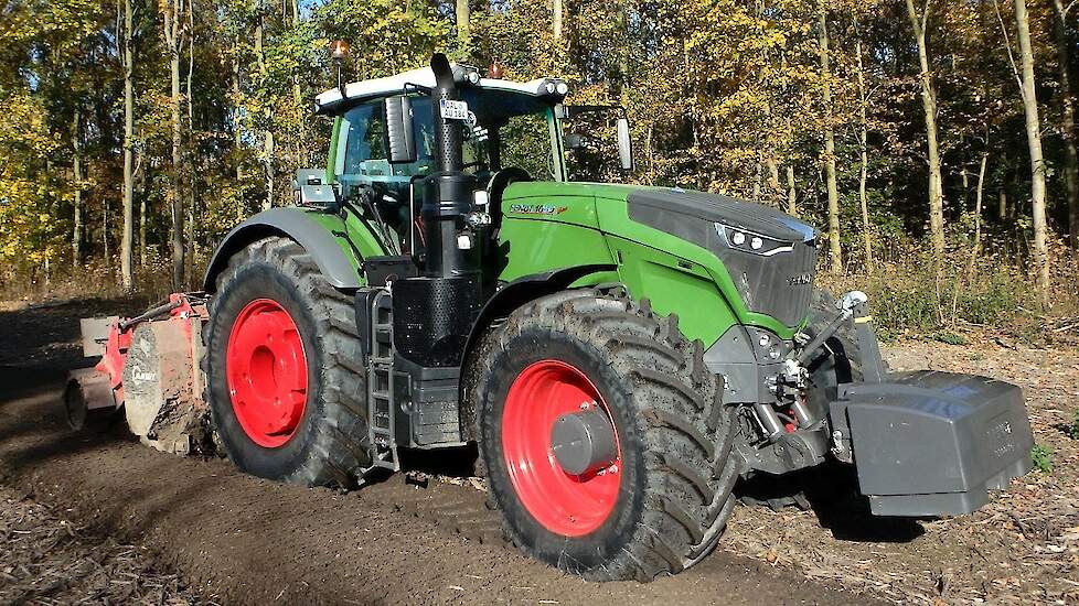 Fendt 1050 Vario needs his horsepower in the forestry Trekkerweb agco power