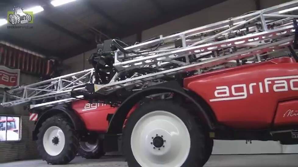 Volop voorbereidingen voor de show bij Otto Barkhuis Trekkerweb