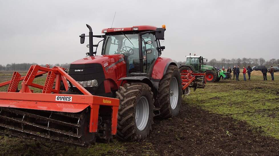 Evers Agro Furioso en Orlov en Veenma Green Cutter bij demoveld stoppelbewerking Trekkerweb