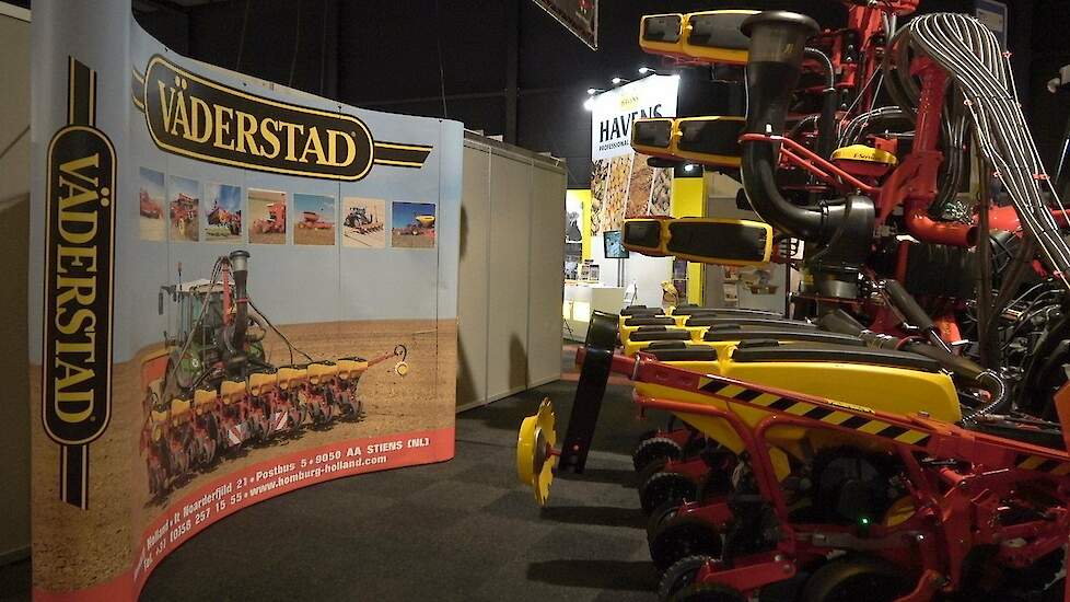 Väderstad Homburg Holland bij Rundvee & Mechanisatie Vakdagen in Venray Trekkerweb