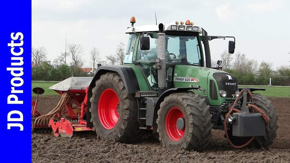 Fendt 820/Gras zaaien/Sowing grass/Gras säen/Frens/Hulshorst/2017