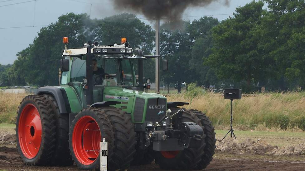 Impressie Trekkerslep bij PK Weekend in Dalerveen Trekkerweb pulling power