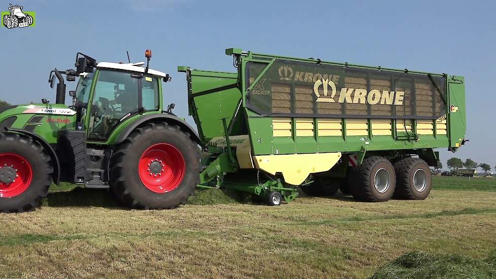 Krone startklaar voor de demo vanavond in Oijen (N-Br.) Trekkerweb