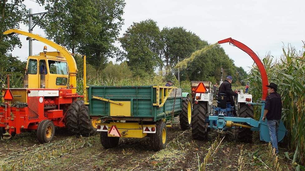 Ma&iuml;s spektakel Dalen Farmhand Fox Hesston Field Queen Gehl Mengele PZ Schuitemaker Trekkerweb