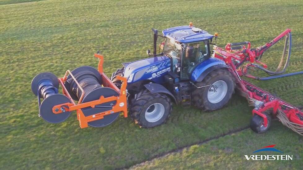 Loonbedrijf Dekkers New Holland T7.230 Autocommand met Vredestein banden Trekkerweb