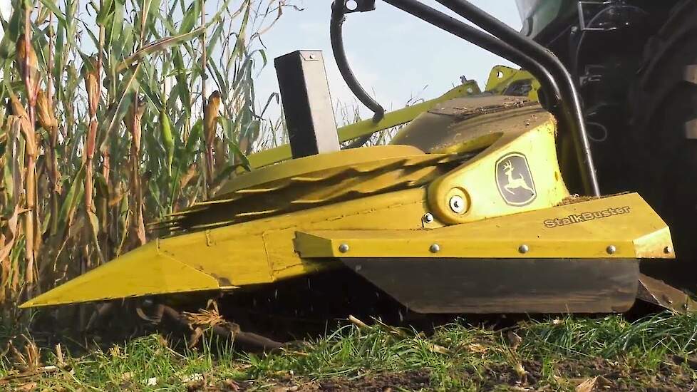 De StalkBuster van Kemper maisbek  Agritechnica 2017 Trekkerweb